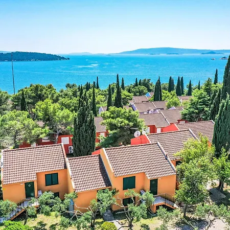 Apartman Medena-3 By Interhome